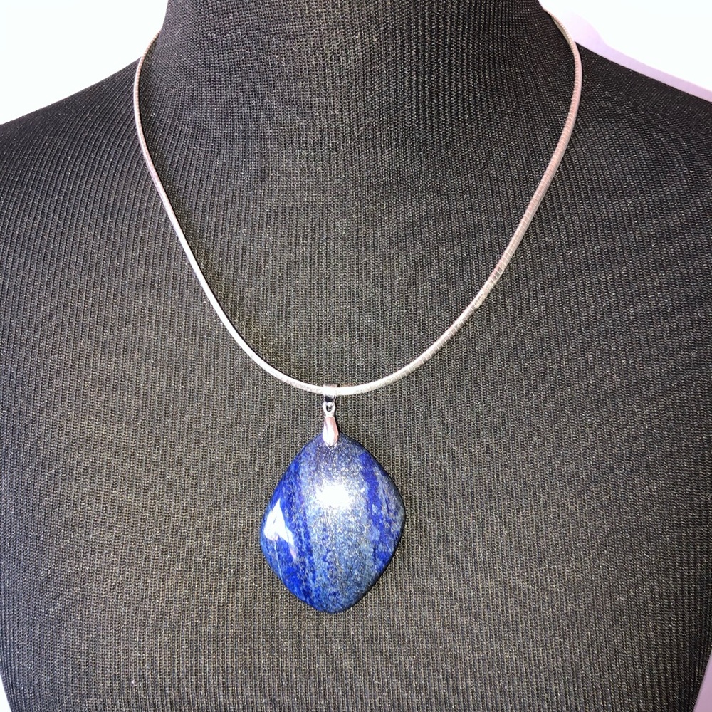 🛍️ Genuine Lapis Lazuli Modernist Pendant - Picture 13 of 13